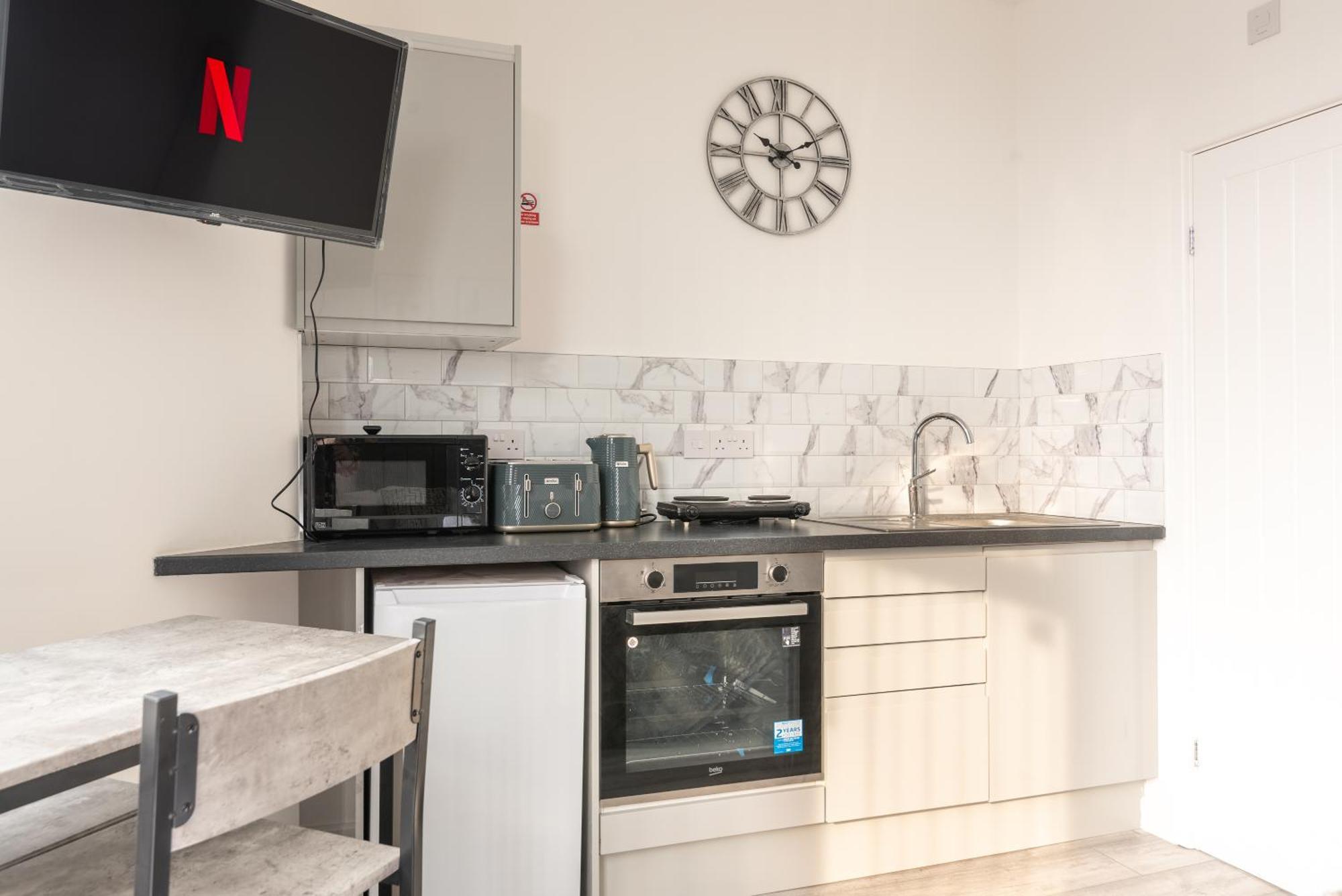 Cosy Cardiff Apartments - Garden Lounge Экстерьер фото