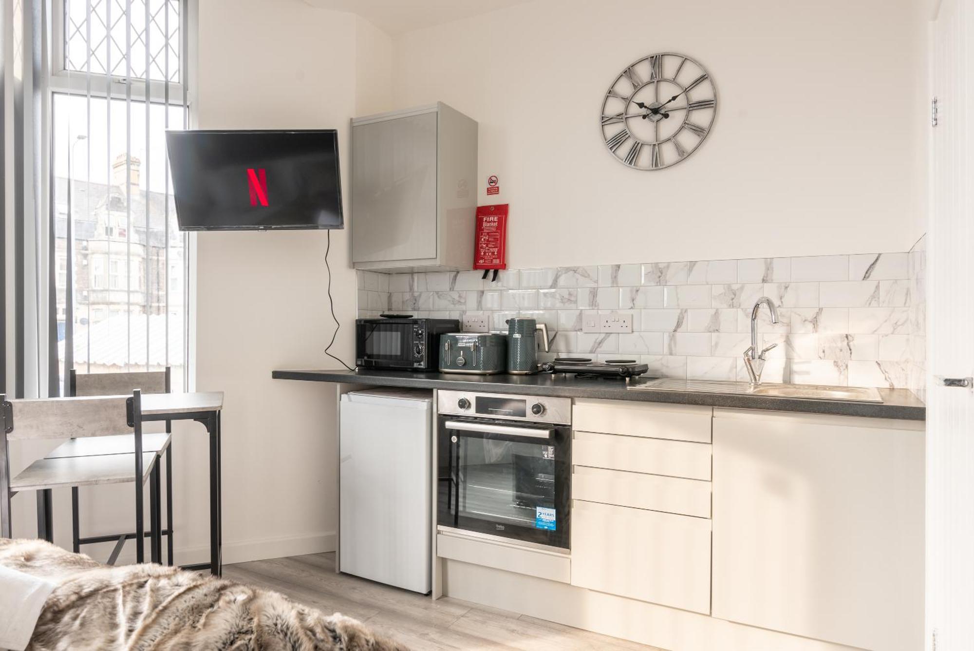 Cosy Cardiff Apartments - Garden Lounge Экстерьер фото