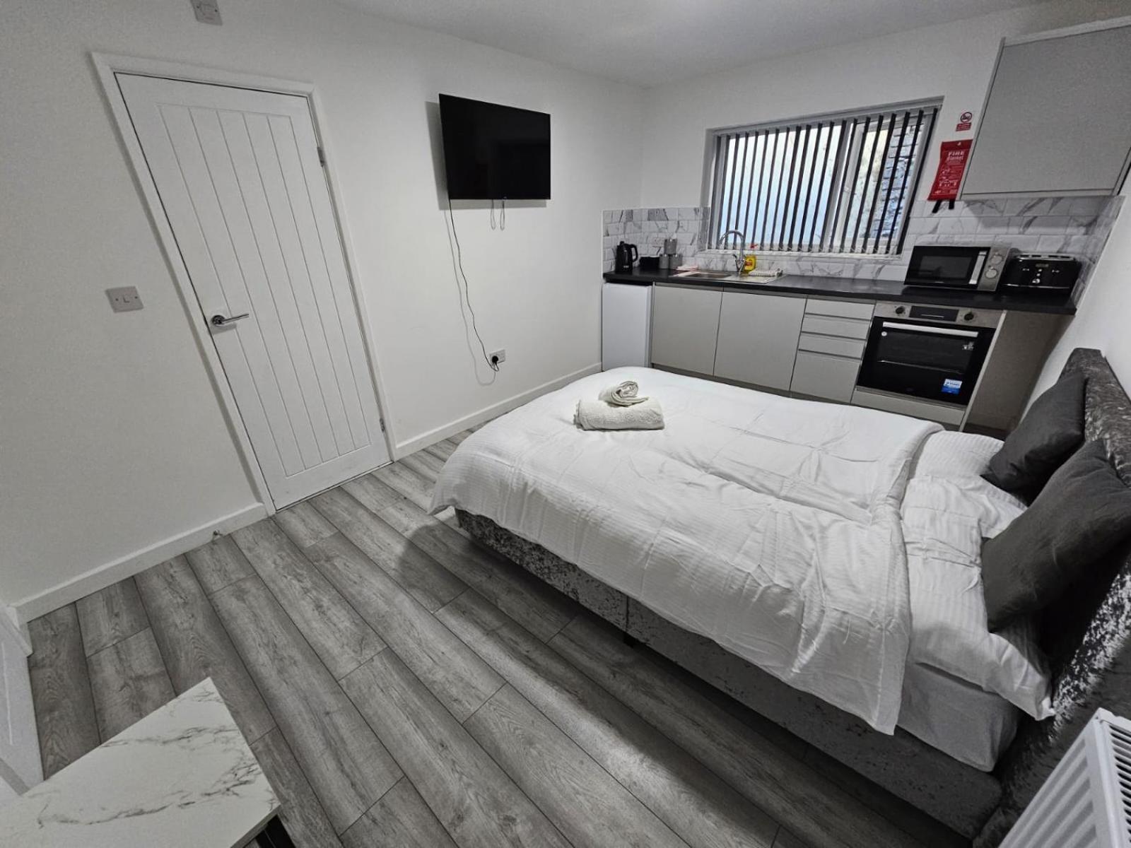 Cosy Cardiff Apartments - Garden Lounge Экстерьер фото
